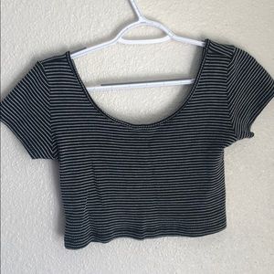 Cute off the shoulder crop top!